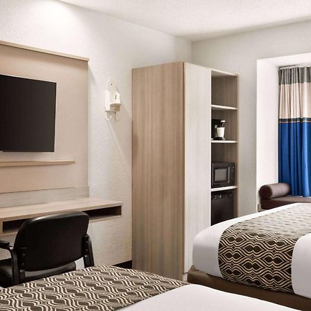 Microtel Inn & Suites By Wyndham Florence/Cincinnati Airpo Esterno foto