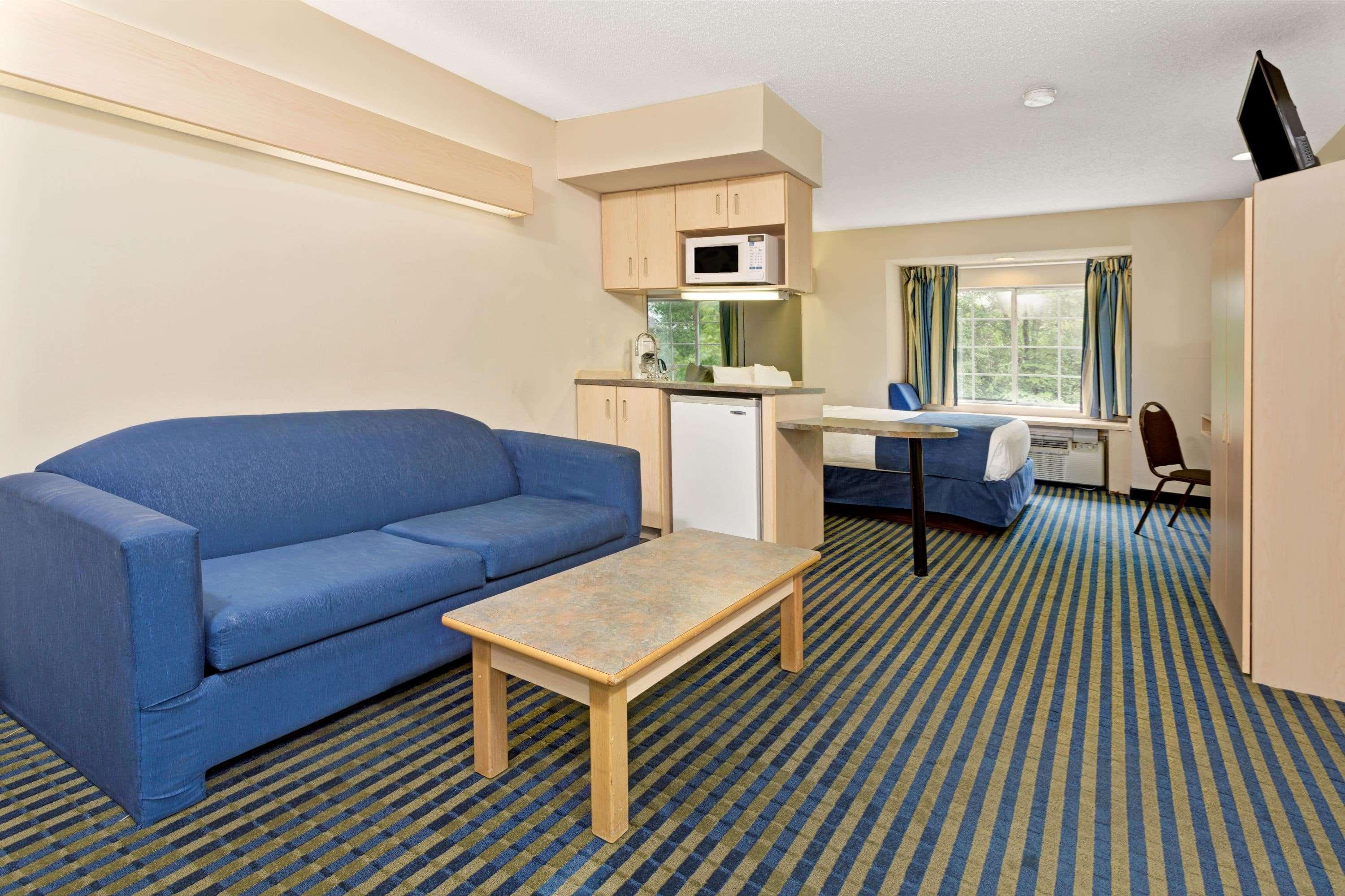 Microtel Inn & Suites By Wyndham Florence/Cincinnati Airpo Esterno foto