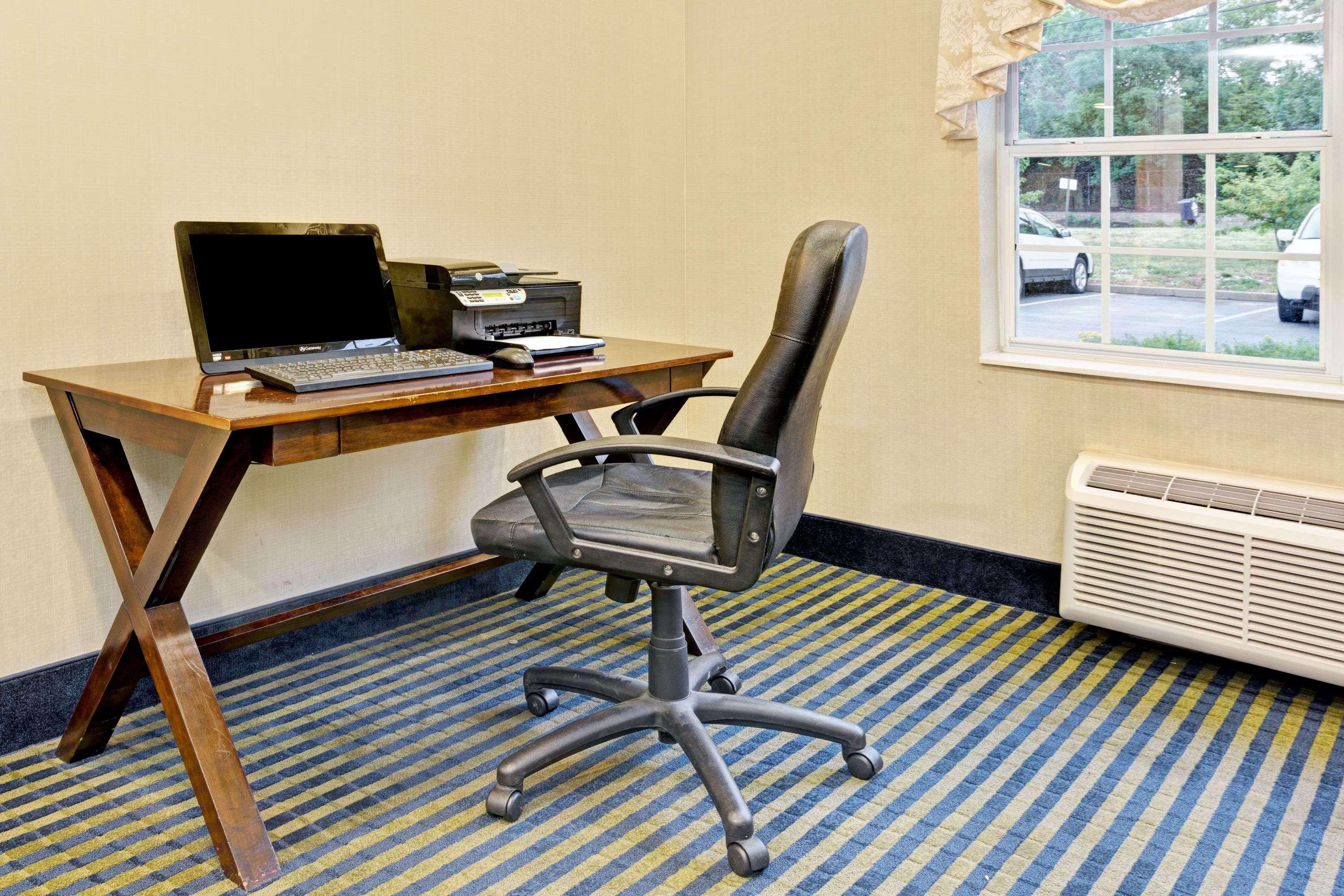 Microtel Inn & Suites By Wyndham Florence/Cincinnati Airpo Esterno foto