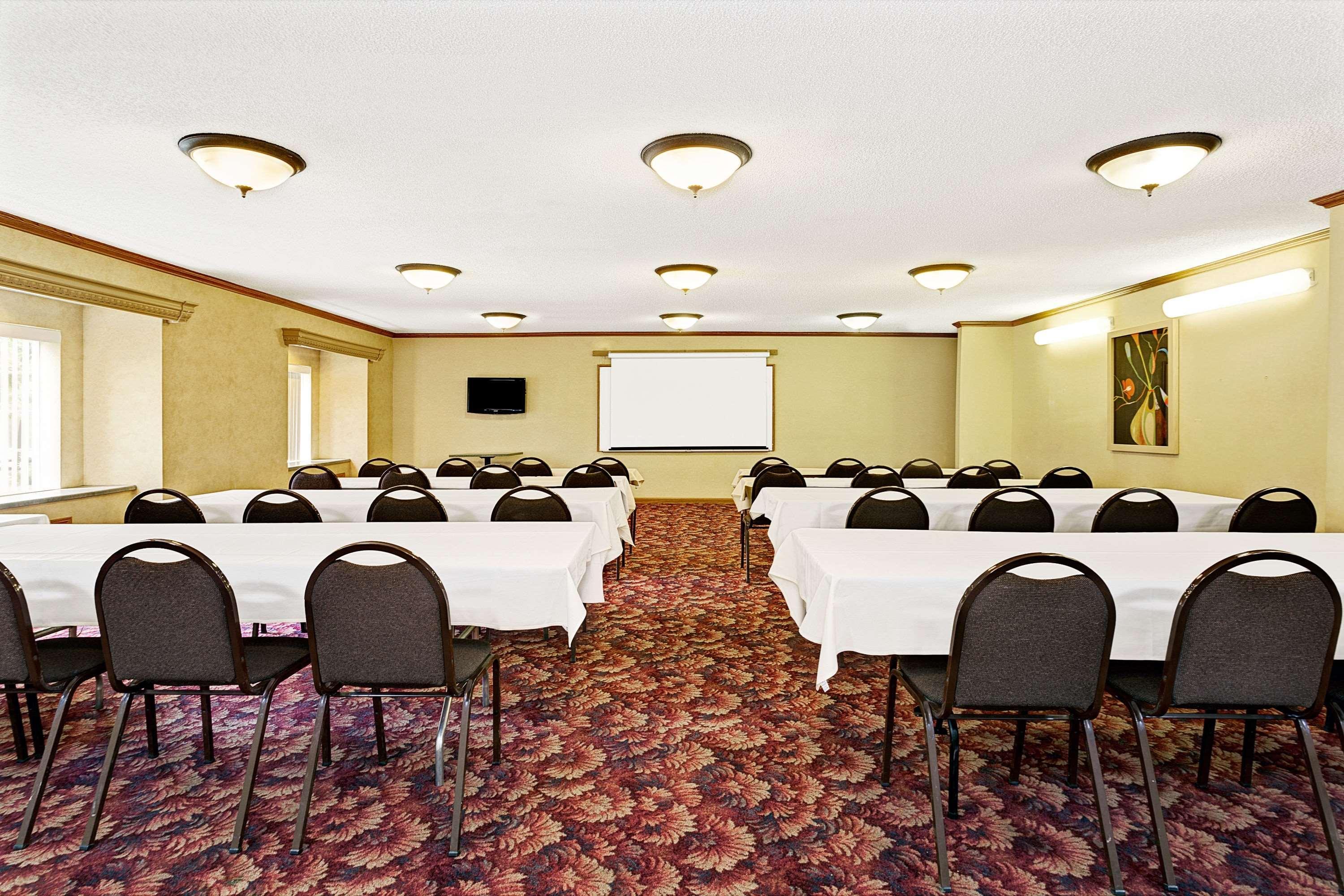 Microtel Inn & Suites By Wyndham Florence/Cincinnati Airpo Esterno foto