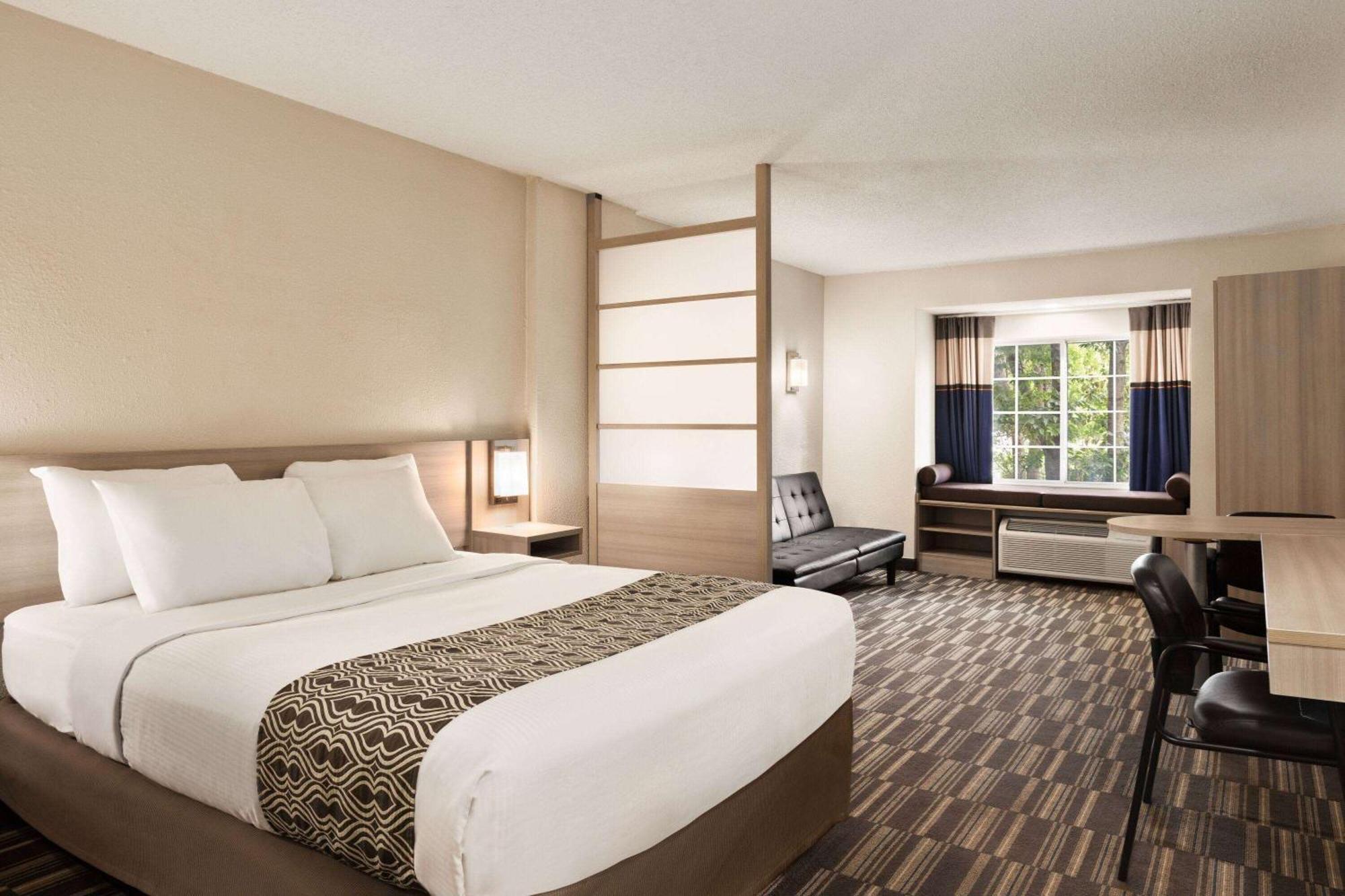 Microtel Inn & Suites By Wyndham Florence/Cincinnati Airpo Esterno foto